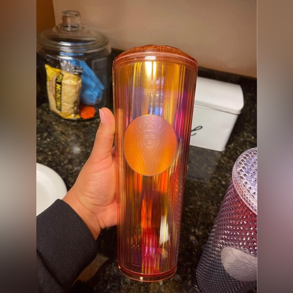 Starbucks cups - Picture 2 of 7